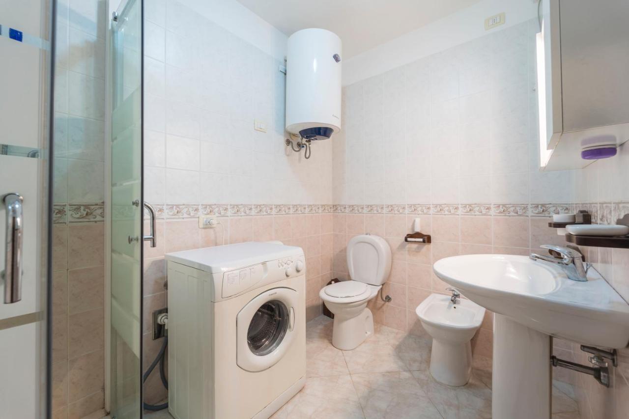 Milka Apartment Alghero Buitenkant foto