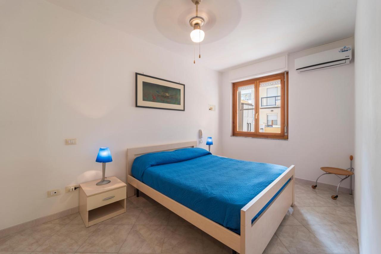 Milka Apartment Alghero Buitenkant foto